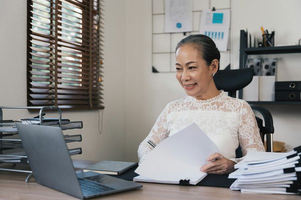 Auto-entrepreneuriat en freelance informatique : clés du succès